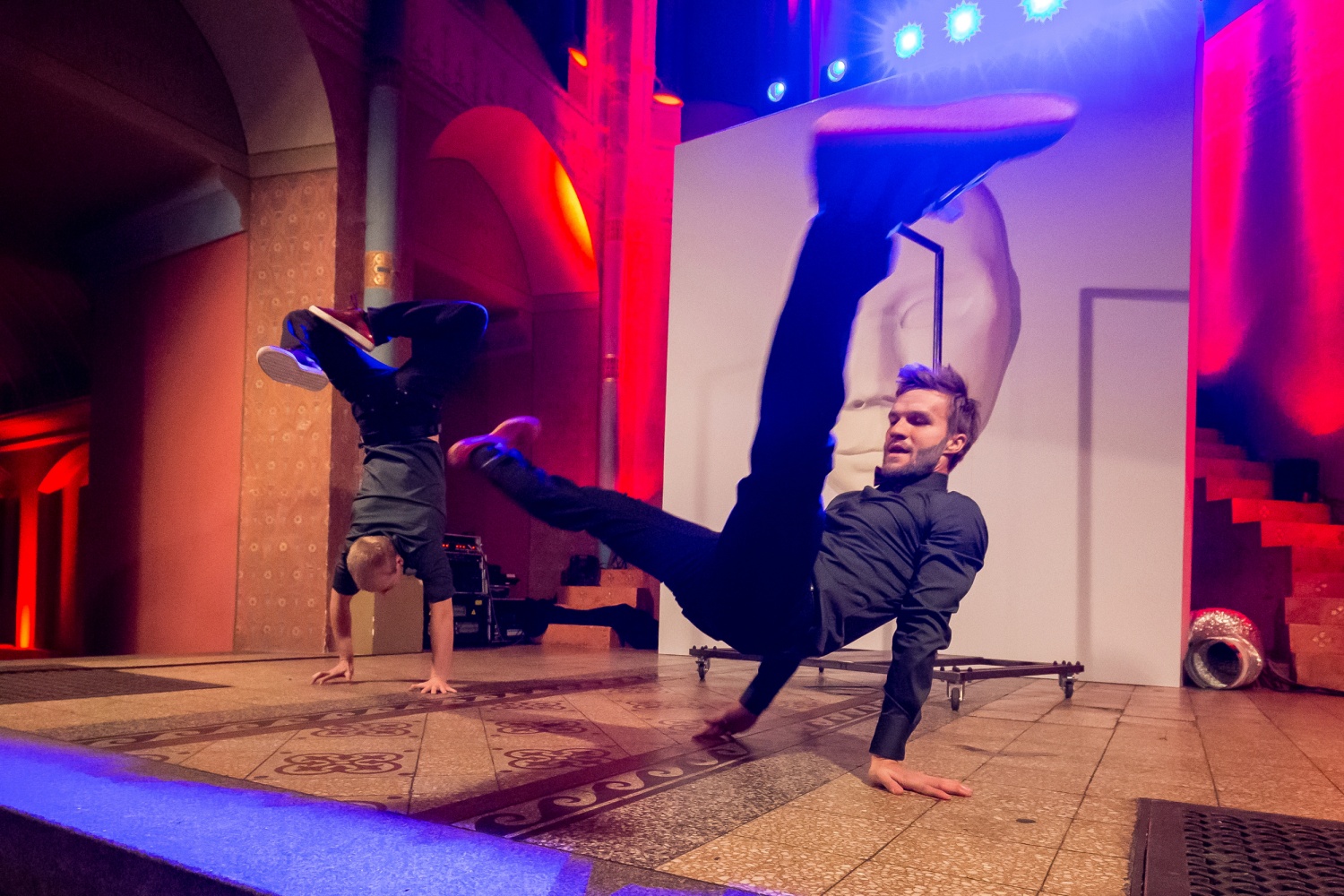 Mirror Dance | eventshow.cz